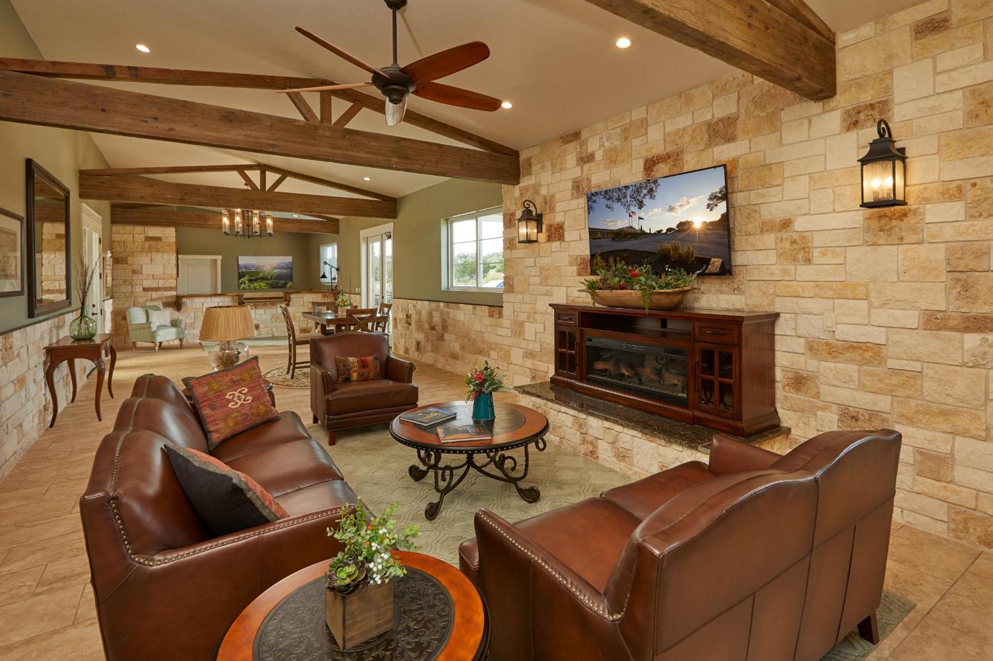 Carter Creek Winery & 3* Johnson City